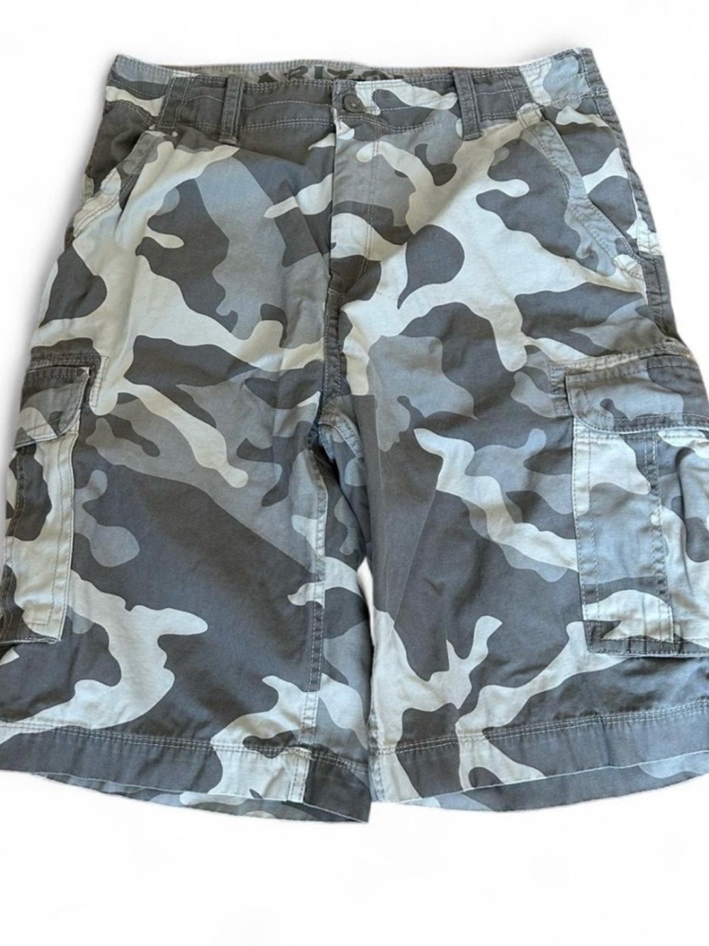 Arizona Jean Company Gray Camo Cargo Shorts